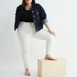 Universal Standard White High Rise Skinny Seine Jeans Women’s Plus Size 36 NEW